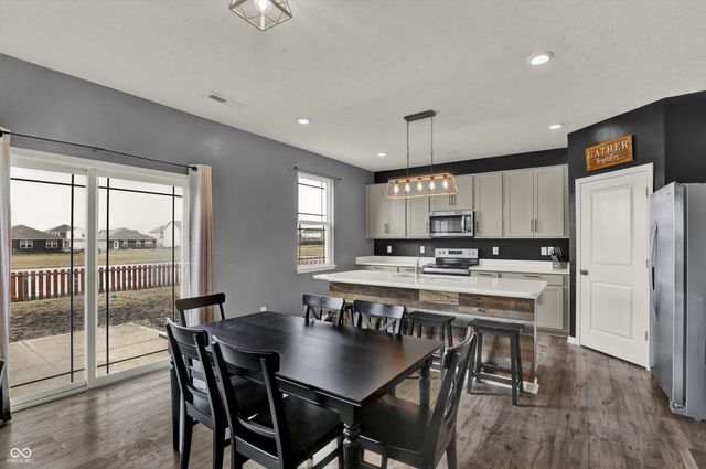 796 Sonoma Lane, Greenfield, IN 46140