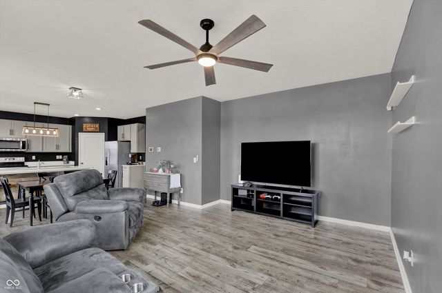 796 Sonoma Lane, Greenfield, IN 46140