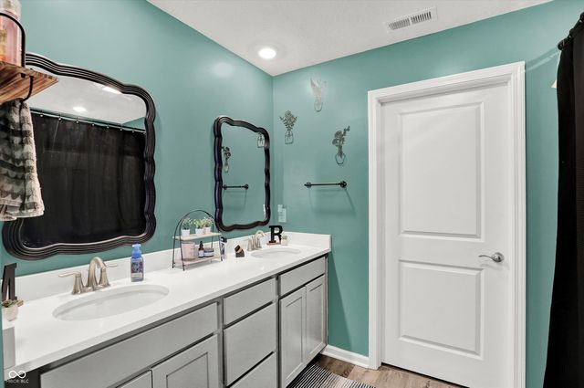 796 Sonoma Lane, Greenfield, IN 46140