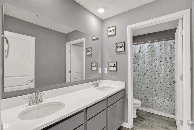 796 Sonoma Lane, Greenfield, IN 46140