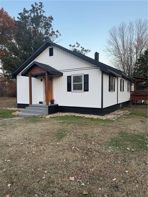 1002 N Water Street, Pittsburg, KS 66762