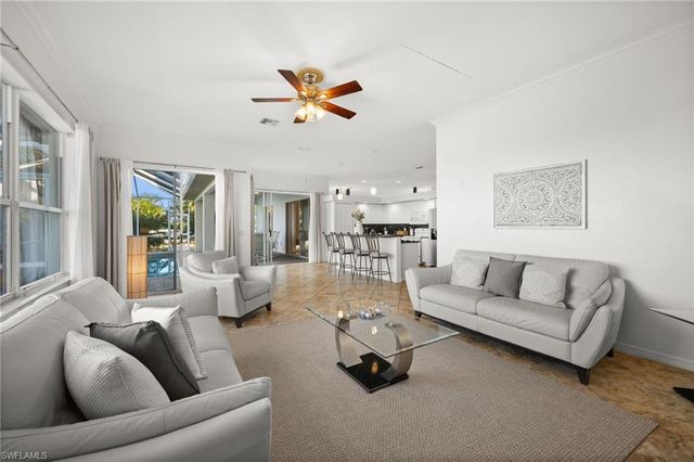 828 NE 6th AVE, Cape Coral, FL 33909