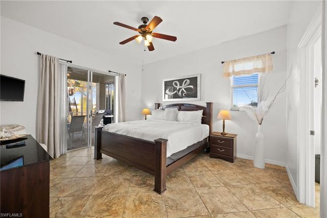 828 NE 6th AVE, Cape Coral, FL 33909