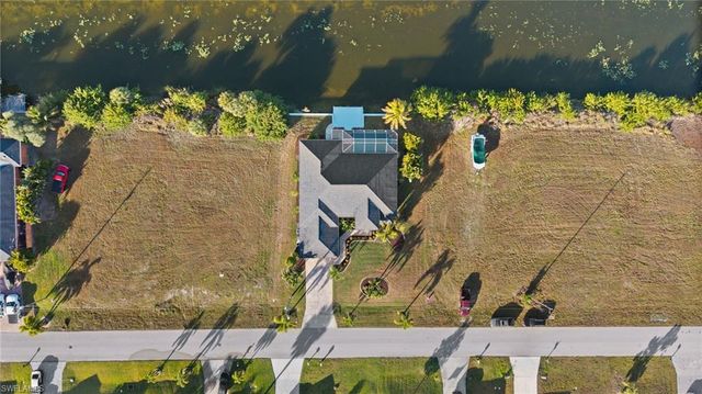 828 NE 6th AVE, Cape Coral, FL 33909