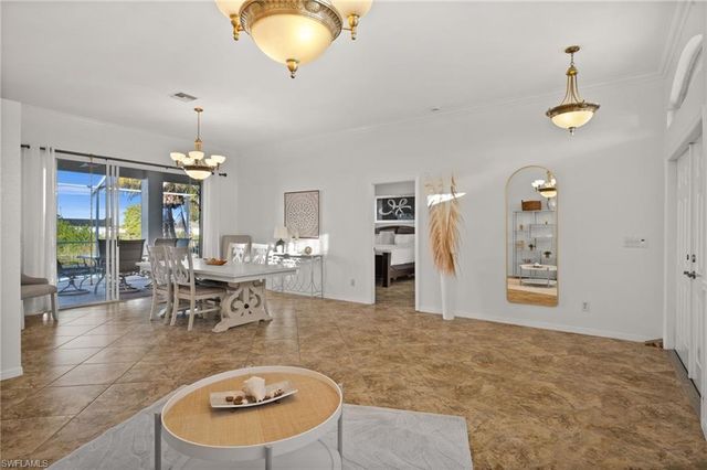 828 NE 6th AVE, Cape Coral, FL 33909