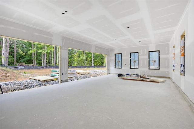 753 Rutledge Road, Acworth, GA 30101