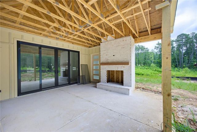 753 Rutledge Road, Acworth, GA 30101