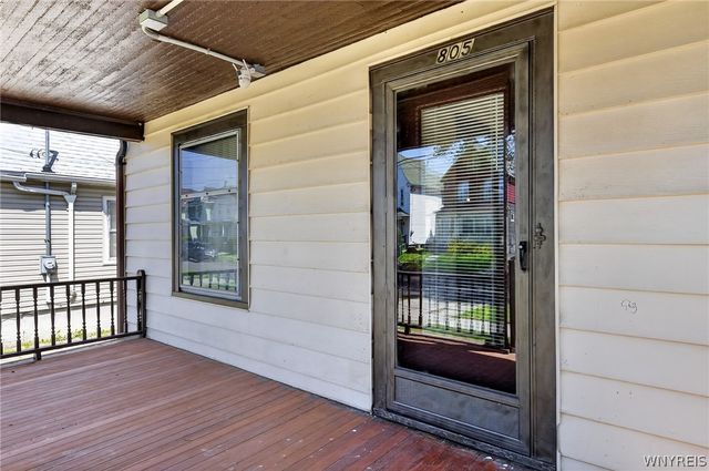 805 16th Street, Niagara Falls, NY 14301