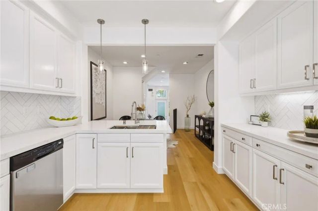 5401 W 149th Place 13, Hawthorne, CA 90250