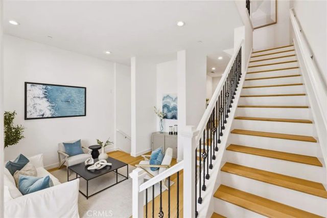 5401 W 149th Place 13, Hawthorne, CA 90250