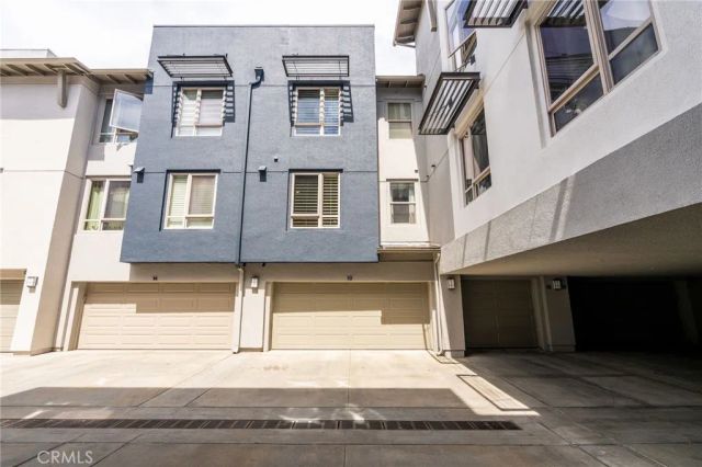 5401 W 149th Place 13, Hawthorne, CA 90250