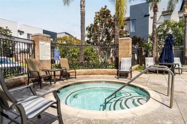 5401 W 149th Place 13, Hawthorne, CA 90250