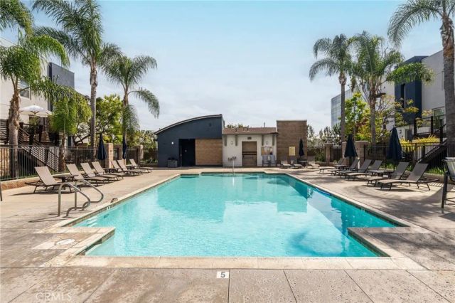 5401 W 149th Place 13, Hawthorne, CA 90250