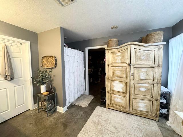 656 Pitard Loop, Mountain View, AR 72560