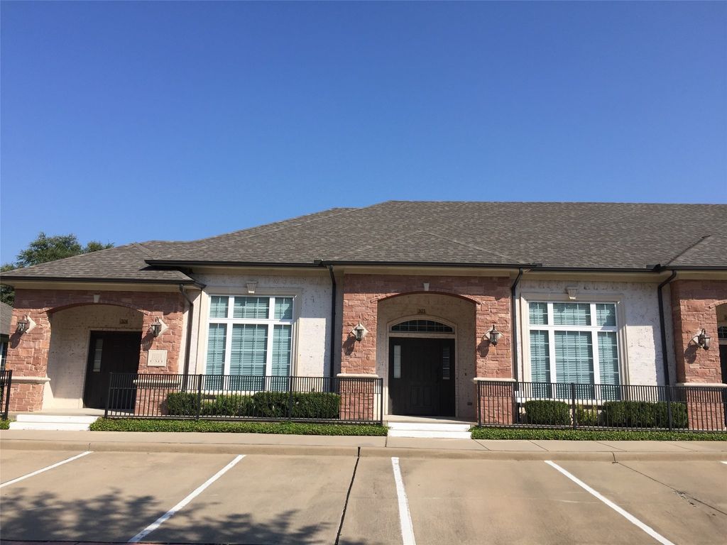 6220 Campbell Road 303-304, Dallas, TX 75248