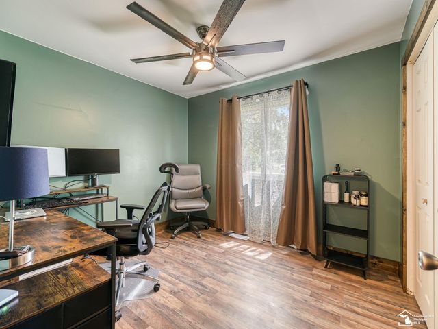10937 Armstrong Road, South Rockwood, MI 48179