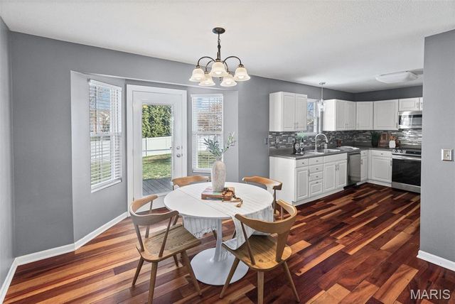 6807 Quail Walk, Edwardsville, IL 62025