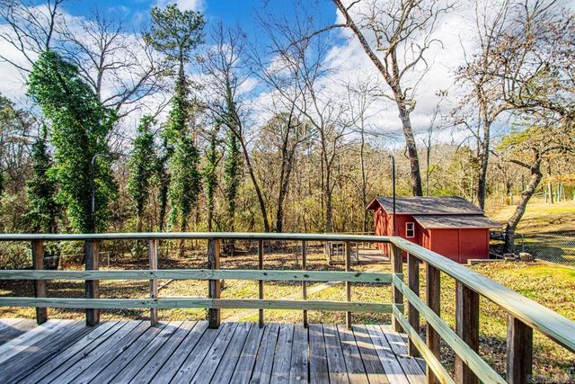 313 Cedarwood Street, Hot Springs National Park, AR 71901