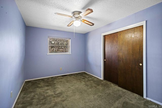 313 Cedarwood Street, Hot Springs National Park, AR 71901