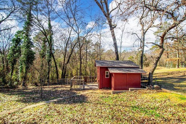 313 Cedarwood Street, Hot Springs National Park, AR 71901