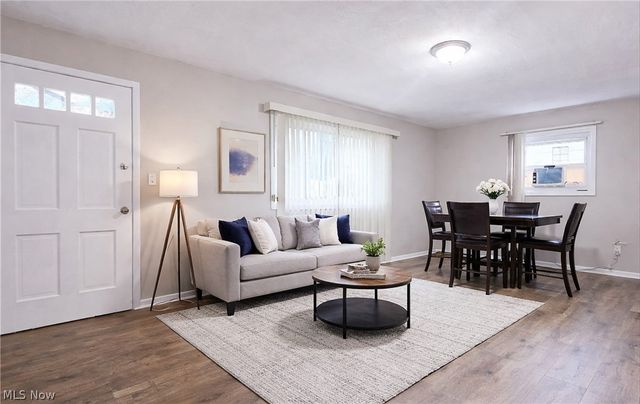 4477 E 143rd Street, Cleveland, OH 44128