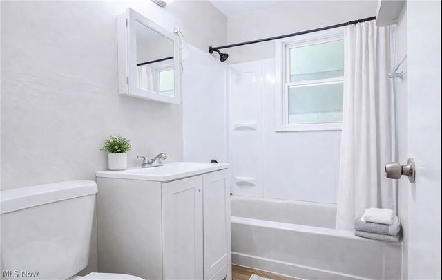 4477 E 143rd Street, Cleveland, OH 44128