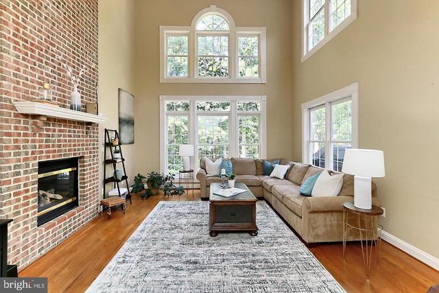 5749 YEWING WAY, Gainesville, VA 20155