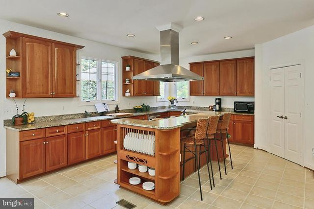 5749 YEWING WAY, Gainesville, VA 20155