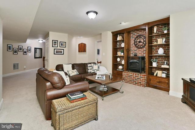 5749 YEWING WAY, Gainesville, VA 20155