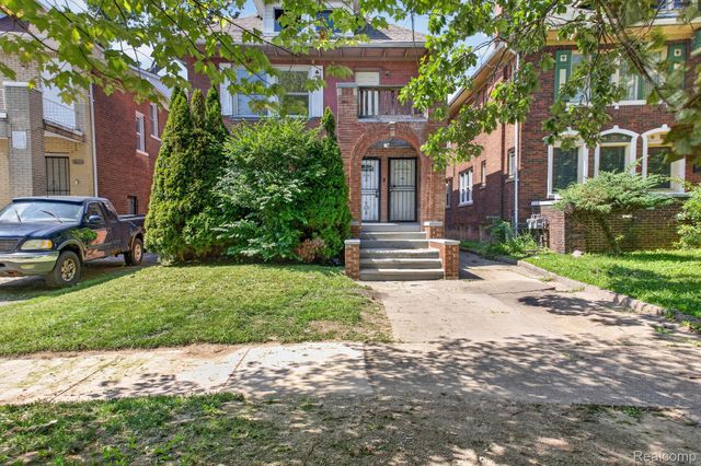 3000 Cortland Street, Detroit, MI 48206