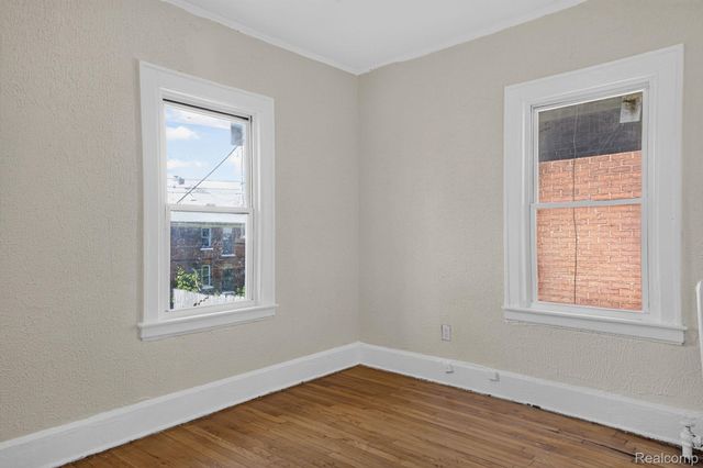 3000 Cortland Street, Detroit, MI 48206