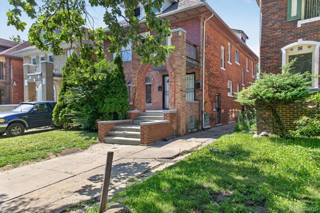 3000 Cortland Street, Detroit, MI 48206