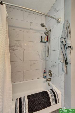 3417 S 130 Street, Omaha, NE 68144