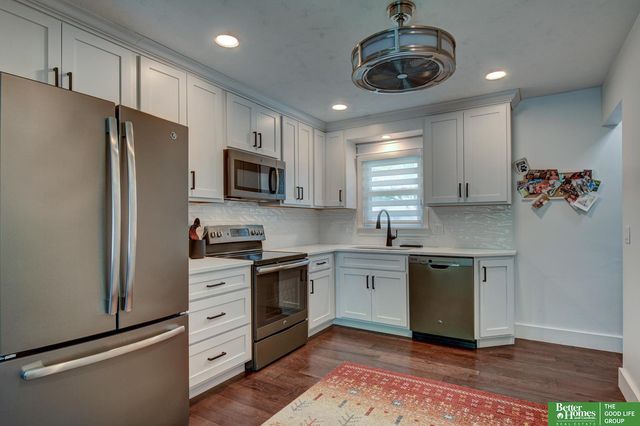 3417 S 130 Street, Omaha, NE 68144