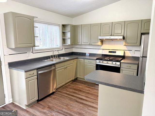 3237 Brisbane Way, Lithonia, GA 30038