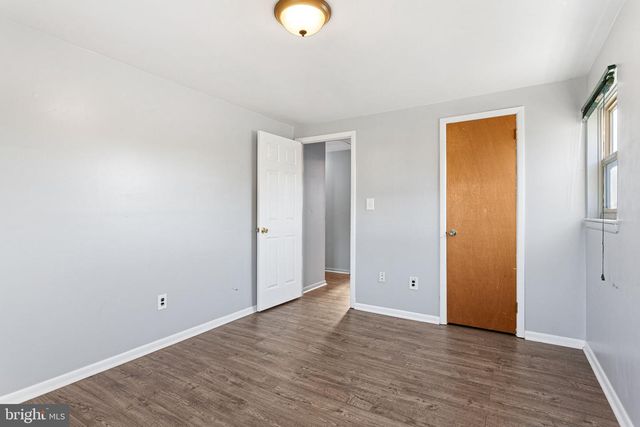 2 CANDLESTICK RD, Clementon, NJ 08021