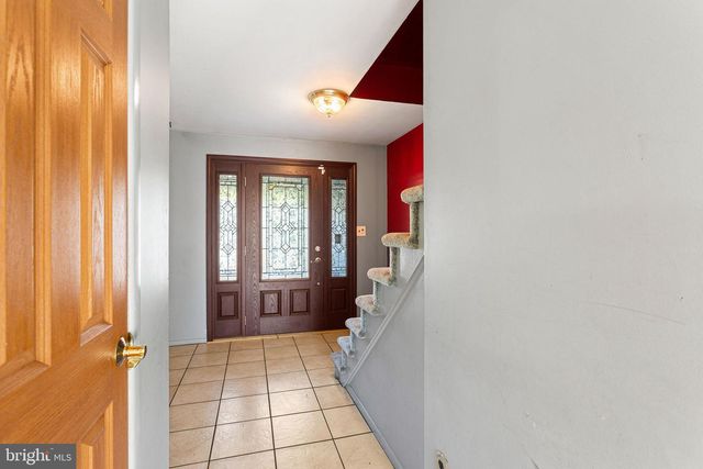 2 CANDLESTICK RD, Clementon, NJ 08021