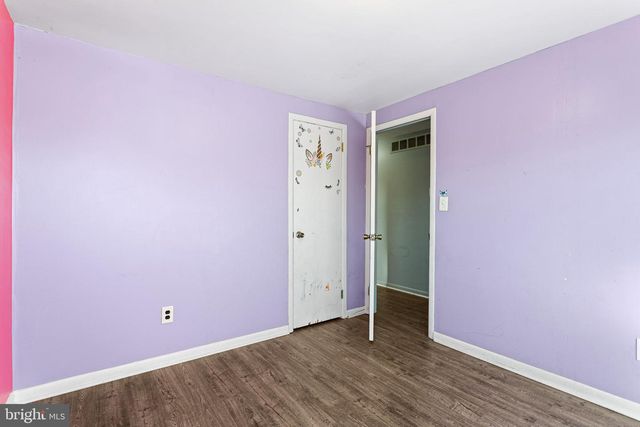 2 CANDLESTICK RD, Clementon, NJ 08021