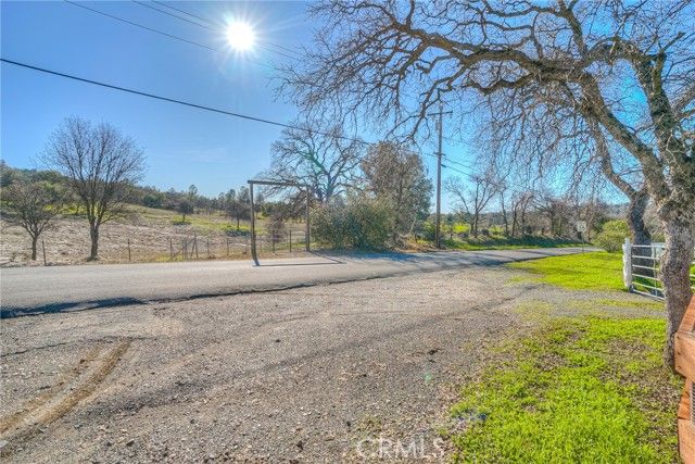 5666 Old Olive, Oroville, CA 95966