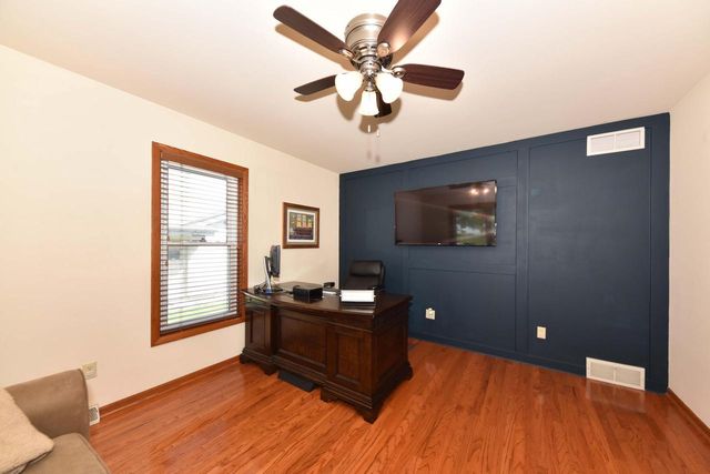 4435 W Terry AVENUE, Brown Deer, WI 53223