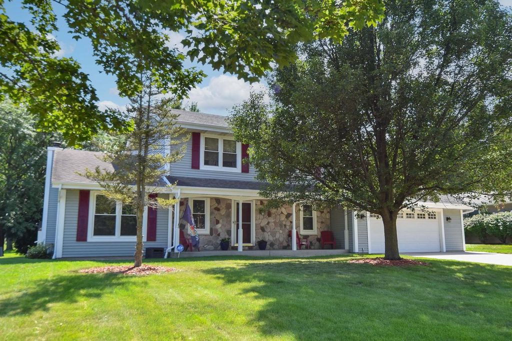 4435 W Terry AVENUE, Brown Deer, WI 53223