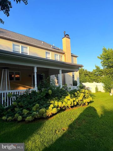 524 RIDGE PIKE, Lafayette Hill, PA 19444