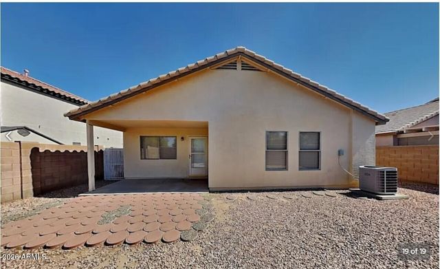 16661 W LATHAM Street, Goodyear, AZ 85338