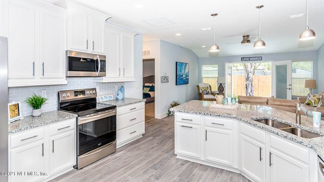 705 AMBERJACK Lane, Atlantic Beach, FL 32233