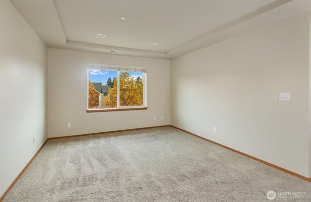 2383 Yulan Walk, Bremerton, WA 98310