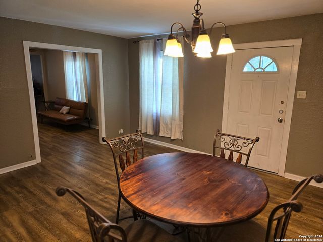 411 KATHY DR, San Antonio, TX 78223