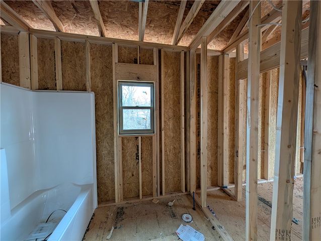 24 Cromarty Drive, Bella Vista, AR 72715