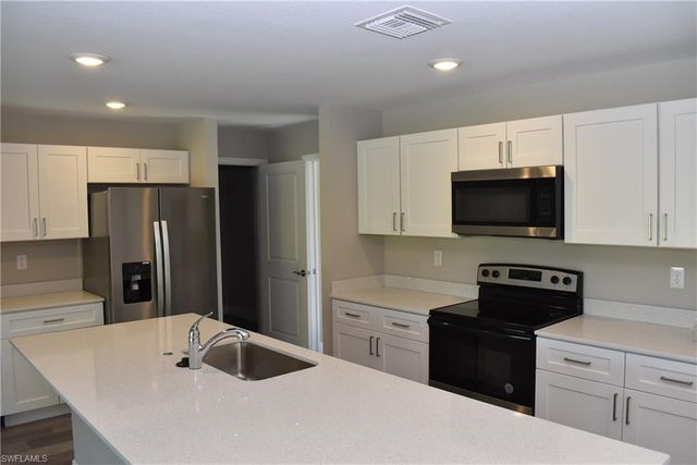 2318 Nordendale BLVD, North Port, FL 34288