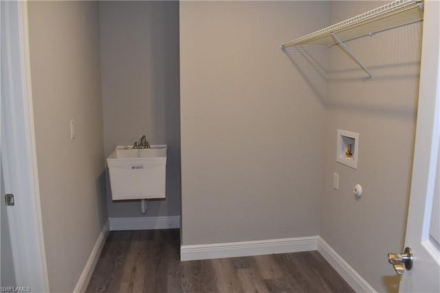 2318 Nordendale BLVD, North Port, FL 34288