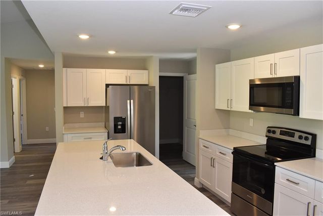 2318 Nordendale BLVD, North Port, FL 34288